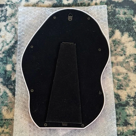 Pink Bubble Mirror - Picture 2 of 2